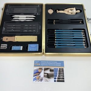 Artist’s Loft sketch kit.